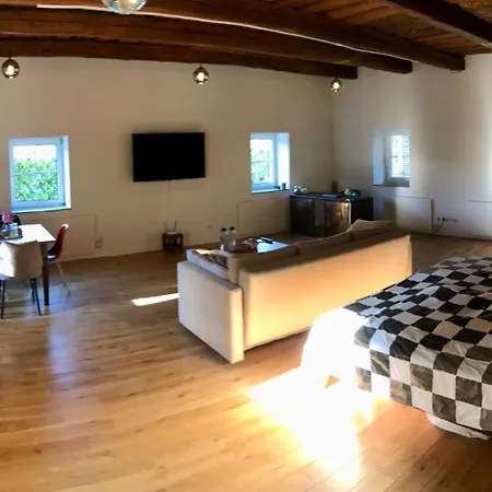 Phreude Loft